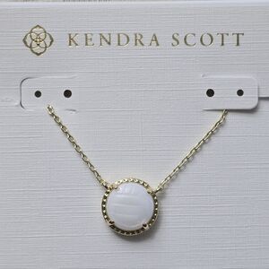 Kendra Scott Volleyball Short Pendant Necklace
